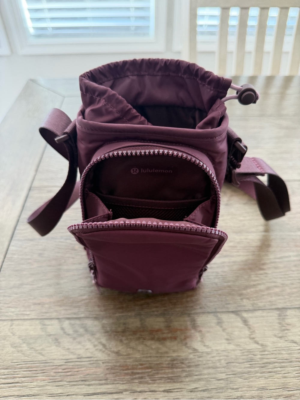 lululemon water bottle Crossbody - Picture 4 of 7